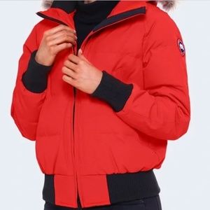 Canada Goose Bomber Jacket (Womens Medium/ RED)